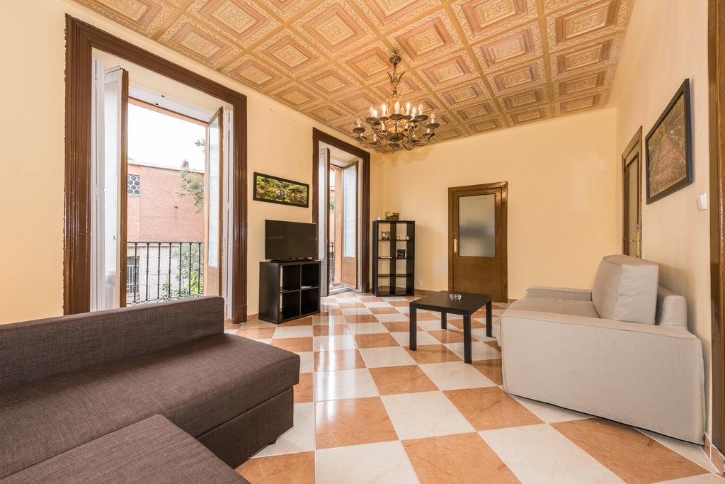 Grand Latina Apartment Madrid Zimmer foto
